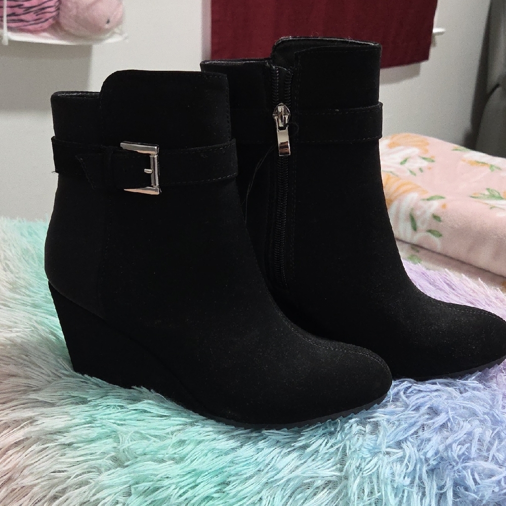 Black Rivet Suede Black Ankle Boots with Buckle